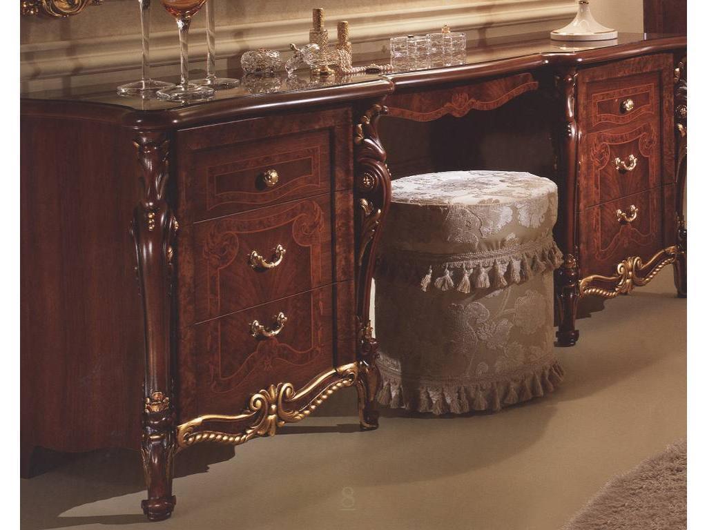 Arredo Classic: пуф(бежевый)