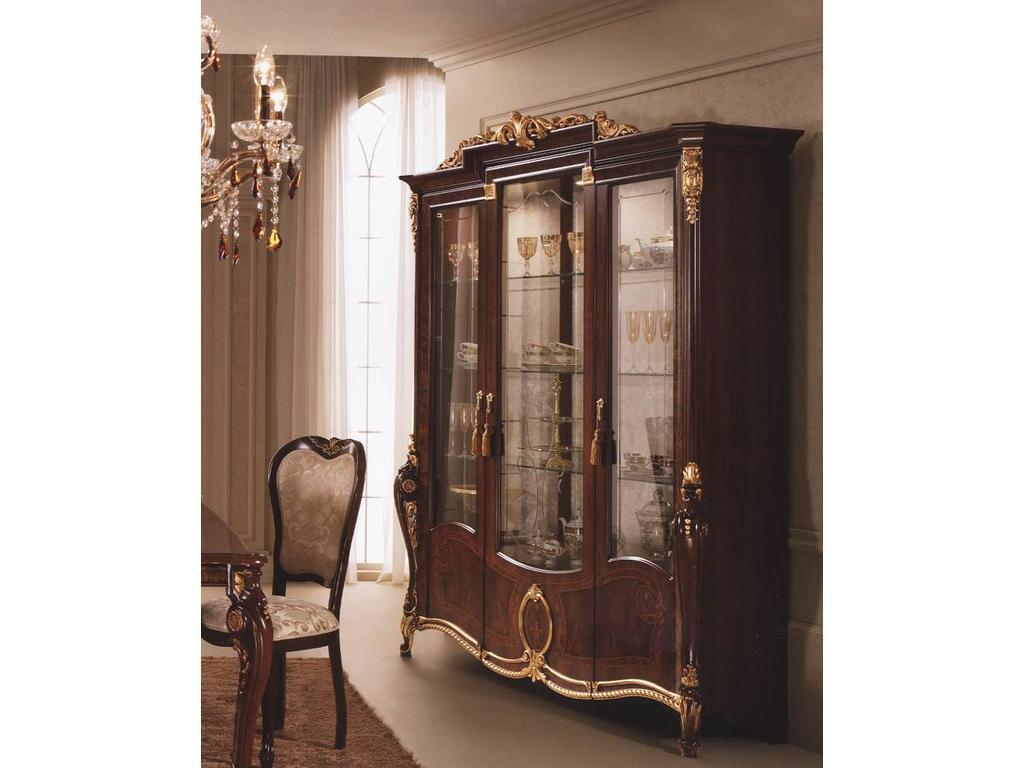 Arredo Classic: витрина 3-х дверная(орех)