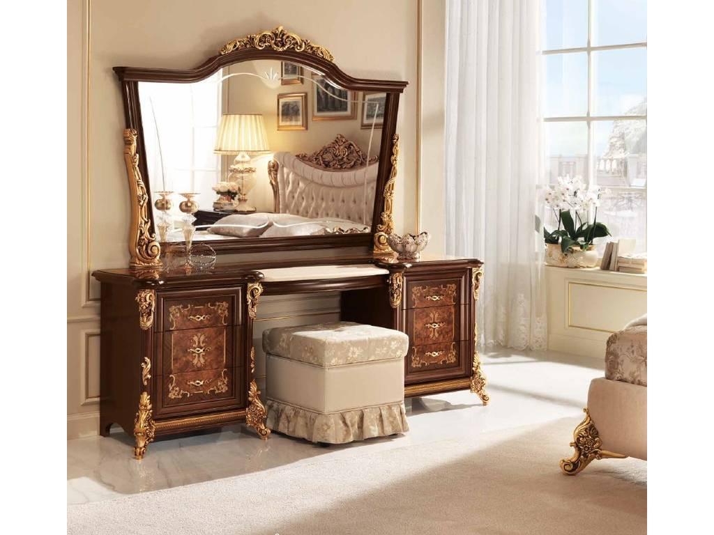 Arredo Classic: пуф