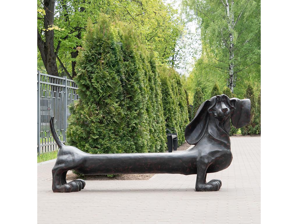 коричневый
