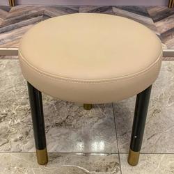 Mod Interiors: пуф(бежевый)