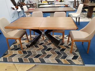 Euro Style Furniture: стол обеденный(орех, черный)